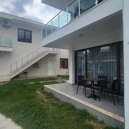 Dream Apart Kundu Holiday home *